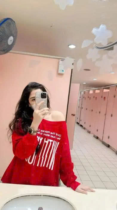 Nhung Nhung