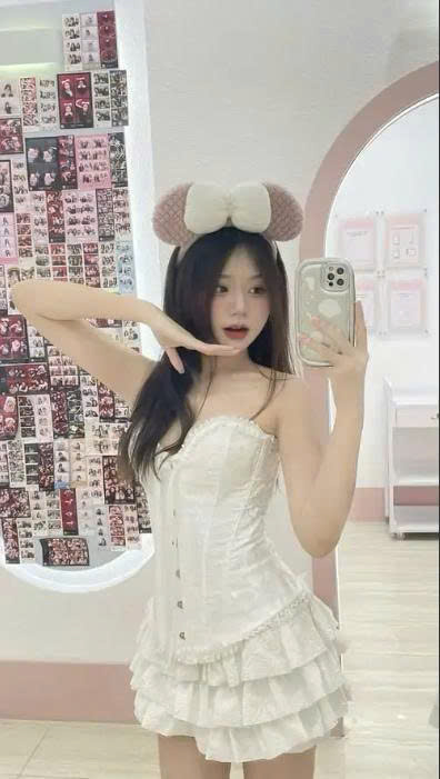 Trần Hoàng Trang